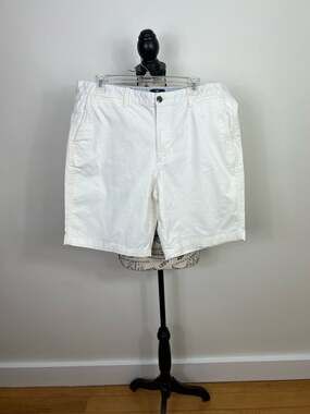 George White shorts with pockets